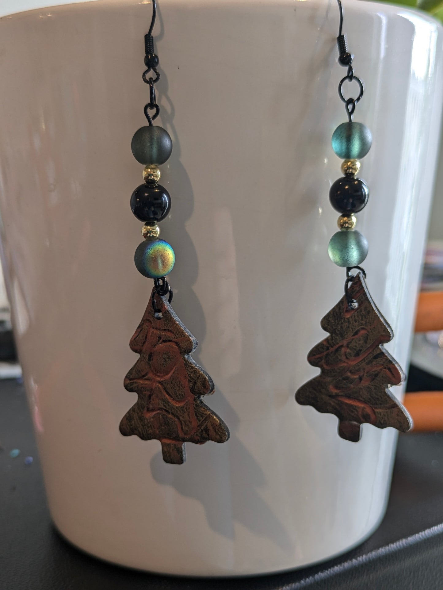 Christmas tree earrings
